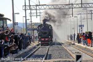Capranica - Sutri - E' arrivata la "Signorina", la locomotiva d'epoca a vapore