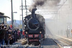 Capranica - Sutri - E' arrivata la "Signorina", la locomotiva d'epoca a vapore
