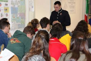 Viterbo - L'Info team della scuola sottufficiali al Paolo Savi
