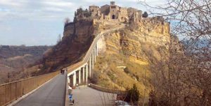 Bagnoregio - Rimosso il palo