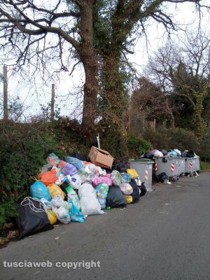 Viterbo - L'isola ecologica in strada Fagiano 