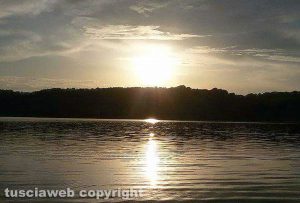 Ronciglione - L'alba sul lago di Vico