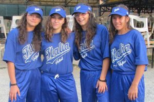 Sport - Softball - Da sinistra: E. Gidaja, C. Biordi, N. Gidaja, F. Carletti
