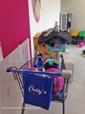 Viterbo - L'apertura del maxistore Caddy's