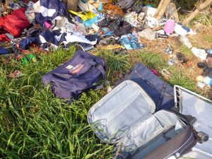 Tarquinia - Rifiuti abbandonati in un terreno
