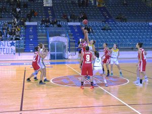 Sport - Basket - La Defensor in campo