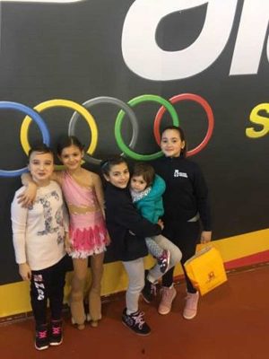 Le ragazze della Fulgar Tuscania rofeo internazionale di pattinaggio