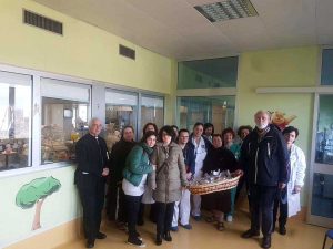 Consegnati i panini di Santa Rosa ai piccoli pazienti di Belcolle