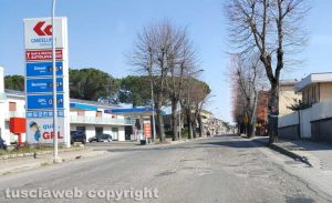 Buche sulla SR 2 Cassia