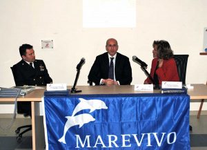 Civitavecchia - La campagna informativa “Mare mostro”