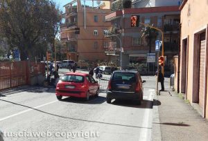 Viterbo - Via Sabotino bloccata