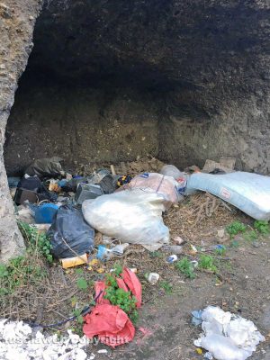 Viterbo - Discarica a cielo aperto in strada Riello