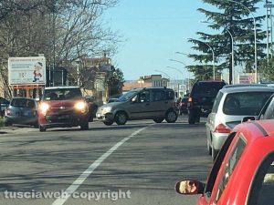 Viterbo - Scontro fra auto sulla Teverina