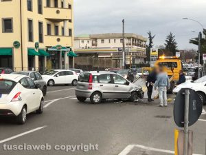 Viterbo - Incidente sulla Teverina