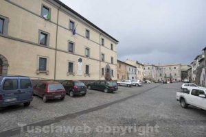 Capodimonte - Piazza del Comune