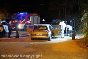 Orte - L'auto dell'omicidio - suicidio e gli uomini della scientifica
