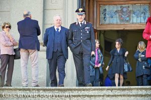 Viterbo - Il colonnello Ilario Vaccari e il comandante Maurizio Iannaccone ai funerali del regista Giorgio Capitani