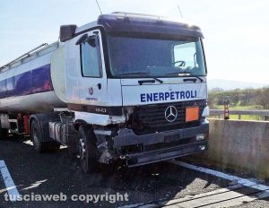 Viterbo - L'incidente sulla Superstrada