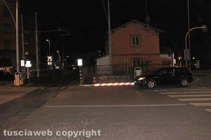 Viterbo - Piazzale Gramsci - Caduta barra del passaggio a livello