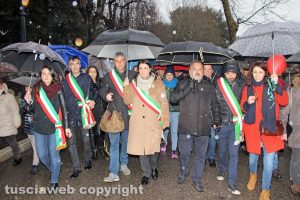 Vignanello - Vallerano - Il corteo antiviolenza - Sindaci e amministratori della Tuscia