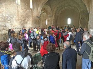 Tuscania - Passeggiata sulle scene del film “Uccellacci e uccellini”