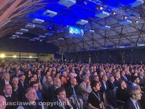 Milano - La platea a "Behind the lines"