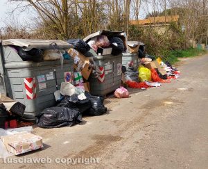 Viterbo - L'isola ecologica in strada Cassia nord