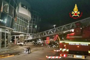 Perugia - Vigili del fuoco in azione