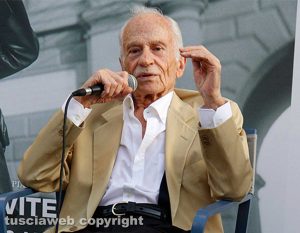 Il regista Giorgio Capitani