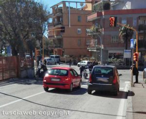 Viterbo - Via Sabotino bloccata