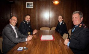 La firma della convenzione tra polizia provinciale e aeronautica militare