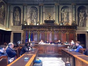 Gli alunni della St.Thomas a palazzo dei Priori