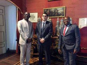 La visita del sindaco di Douala