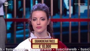 La sbandieratrice del Pilastro Elisa Satriani su Rai 1 ai "Soliti ignoti"