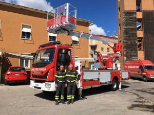 Viterbo - Vigili del fuoco - La nuova piattaforma A/Trid montata su base Iveco 110