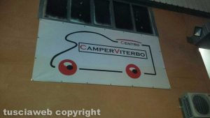 Viterbo - In fiamme camper al Poggino