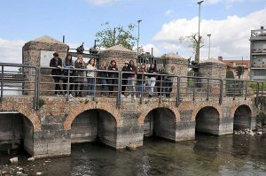 Capodimonte . Gli studenti del liceo Seneca di Roma al lago di Bolsena