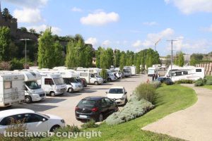 Viterbo -Camper in sosta a valle faul