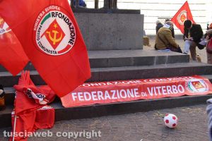 Viterbo - La manifestazione per la pace a piazza della Repubblica