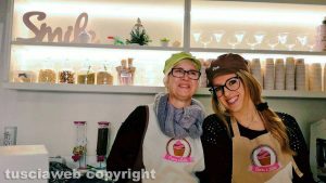 Vasanello - Gelateria "Crema e latte" - Pina Vincenzotti e Francesca Petti