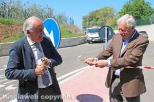 Viterbo - L'assessore Ricci e il sindaco Michelini aprono strada Ponte Sodo