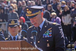 Viterbo - Il capo di stato maggiore dell'areonautica militare Enzo Vecciarelli