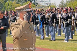 Viterbo - Il capo di stato maggiore dell'esercito Danilo Errico