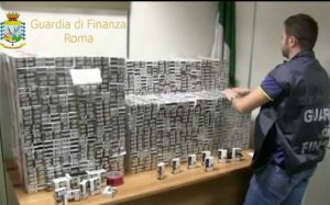 Guardia di Finanza - Le sigarette sequestrate