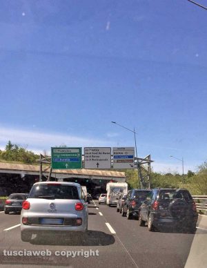 Roma - Incidente sulla Cassia - Gra bloccato