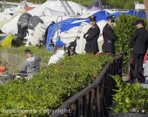 Ronciglione - Cadavere emerge dal lago di Vico - Le operazioni di recupero