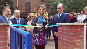 Centro Alzheimer - Il taglio del nastro