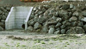 Tarquinia - Lavori della centrale idroelettrica vicino al fiume Marta