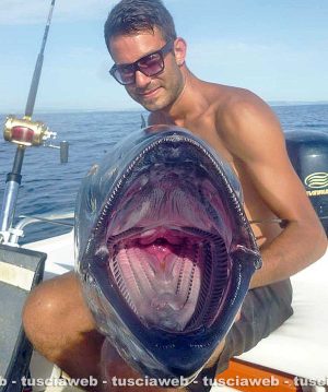 Lorenzo Posati dopo una pesca