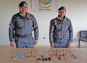 Furti in appartamento, sgominata banda - I sequestri della Guardia di finanza